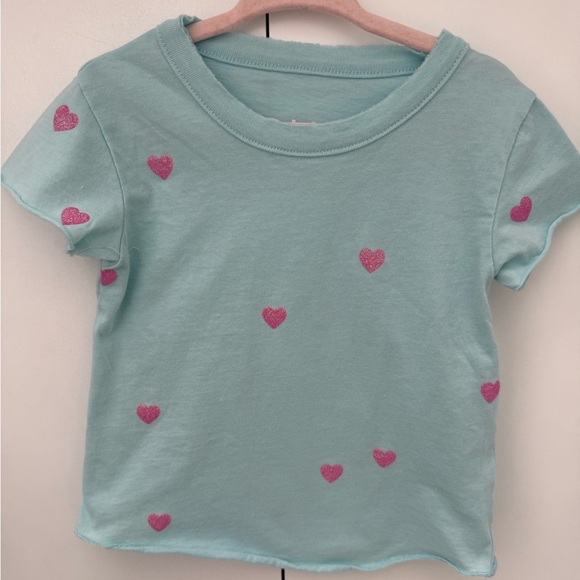 Chaser Other - Chaser Girls Short Sleeve Hearts Shirttail Crew Neck Tee 2 or 3